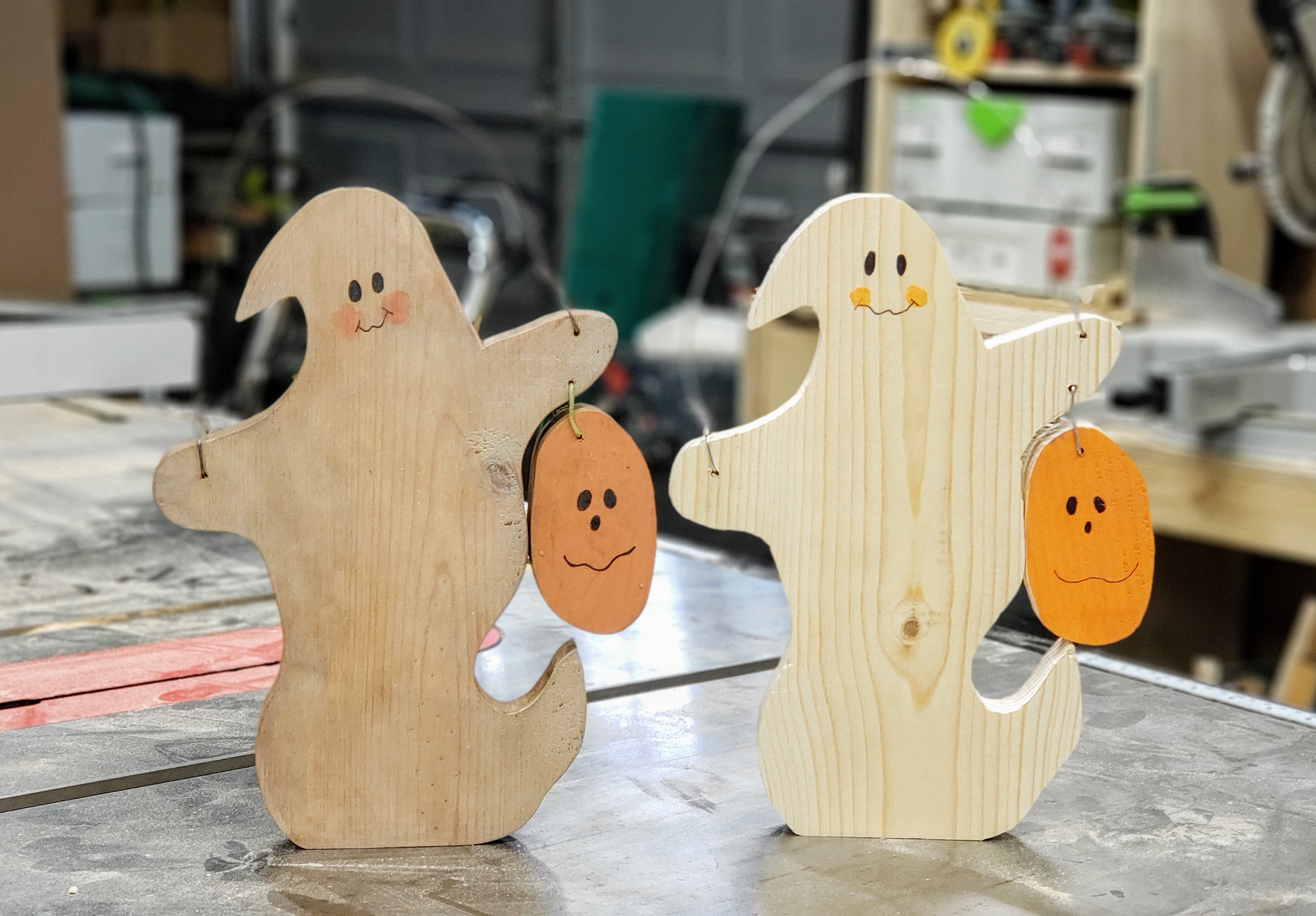 Making a Cute (Spooky) Ghost [Video]