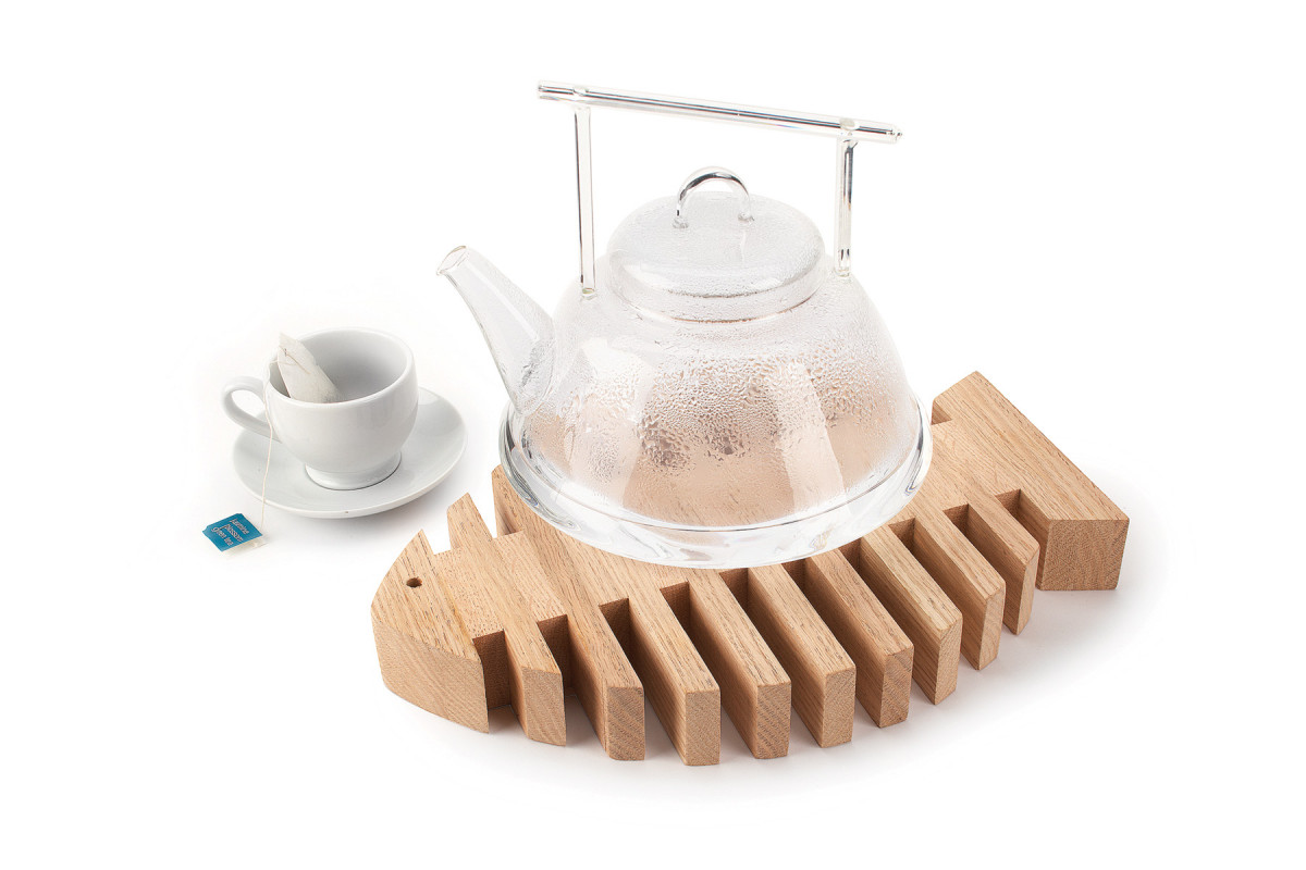 This trivet is simple and fun to make – in any number of shapes.