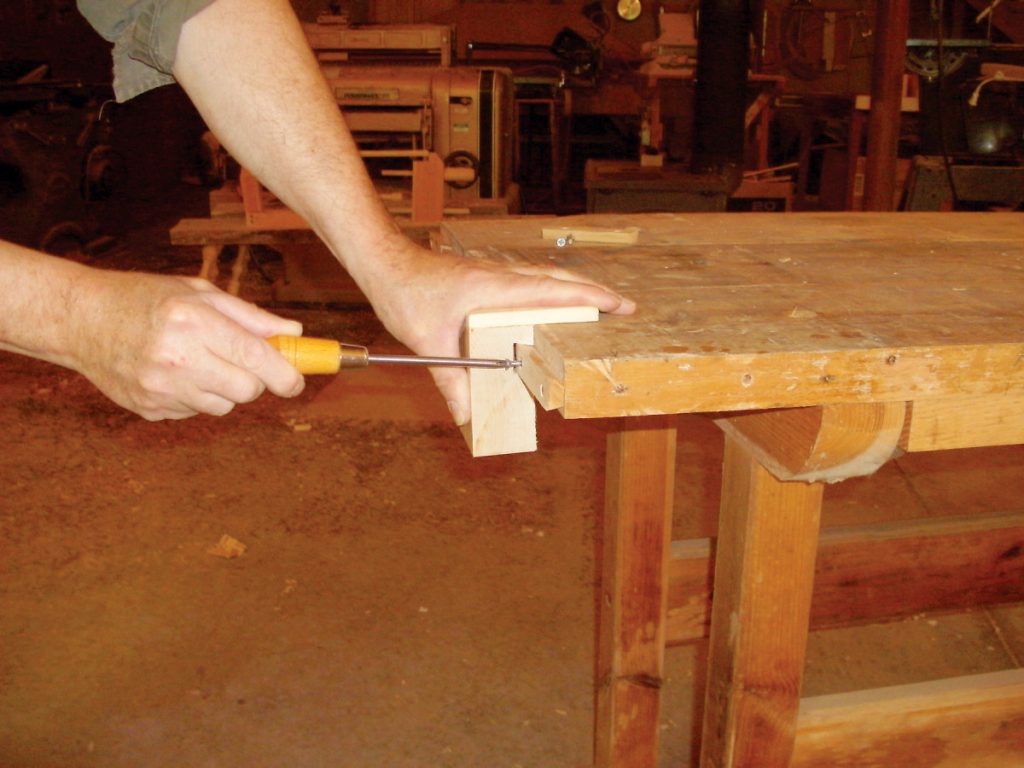 Wooden Tail Vise Popular Woodworking wooden-tail-vise-popular-woodworking