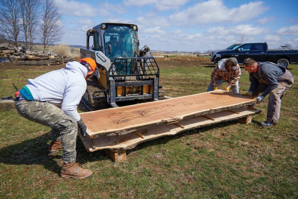 Milling Lumber with a Chainsaw Mill | Popular Woodworking