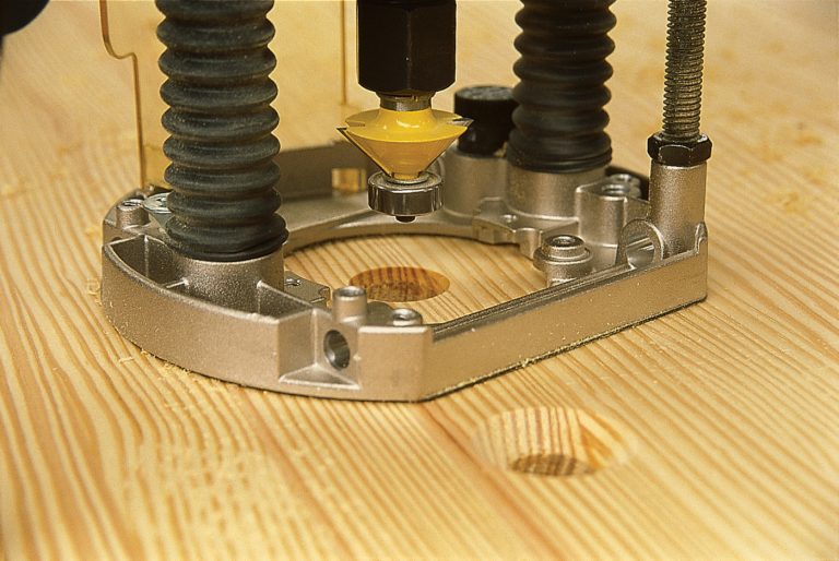 10 Workbench Upgrades | Popular Woodworking