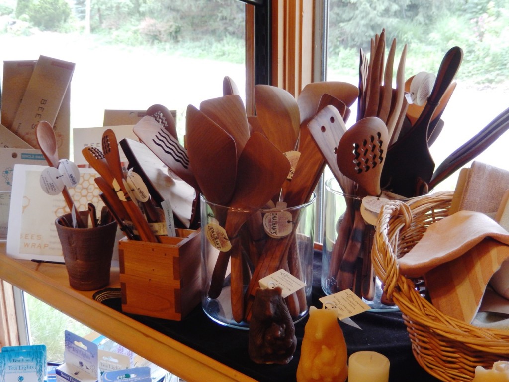 Hungry Hollow Chestnut Ridge New York Craft Display-1