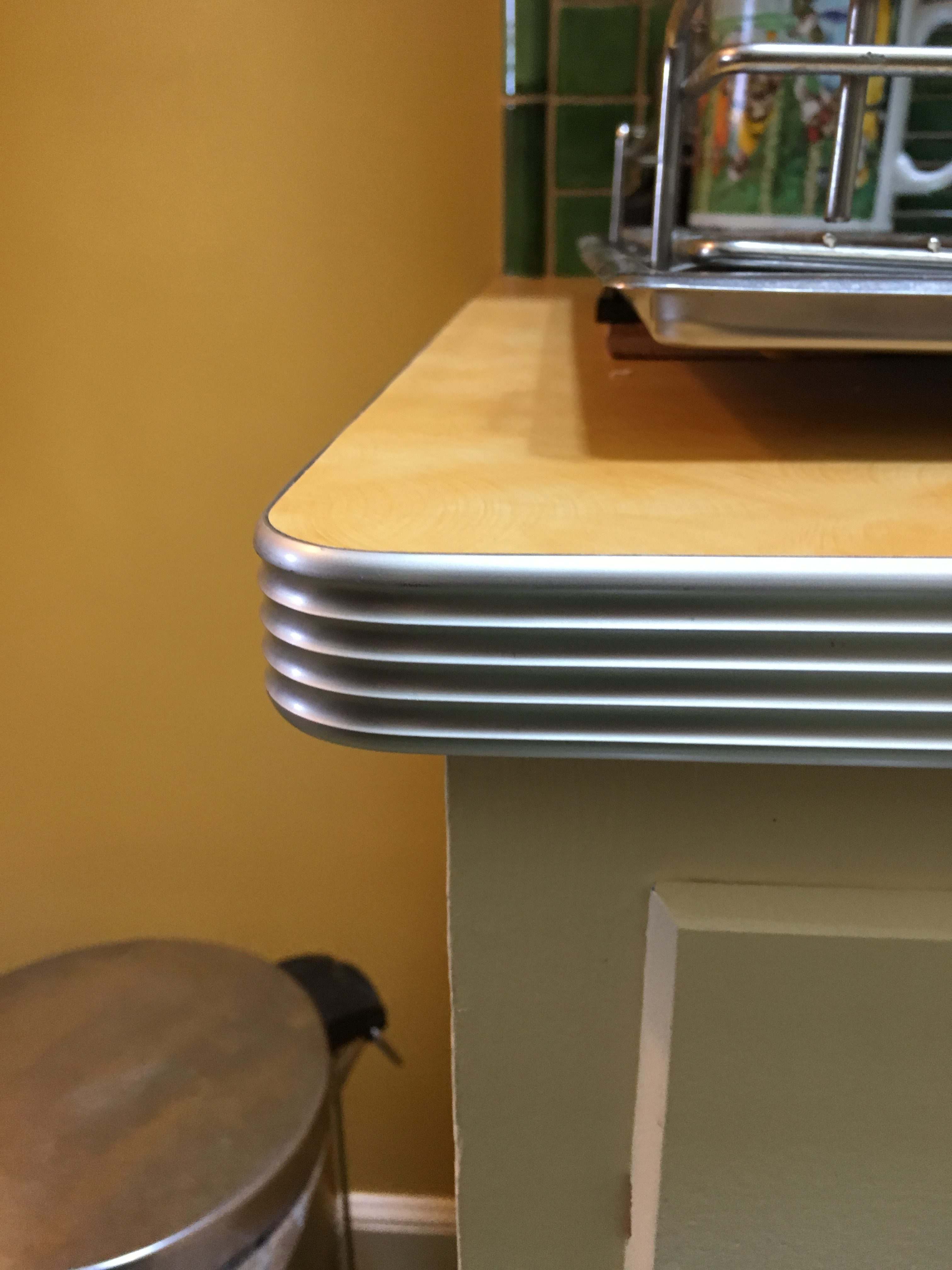 How to Make Vintage Linoleum Countertops – Part 3 | Popular Woodworking